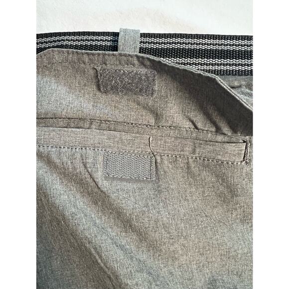 IRON CO Hybrid Cargo Shorts‎ Mens 40 Gray 4 Way Stretch 11 inch Inseam - Picture 10 of 12